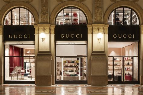 gucci outlet milan|gucci outlet milan online.